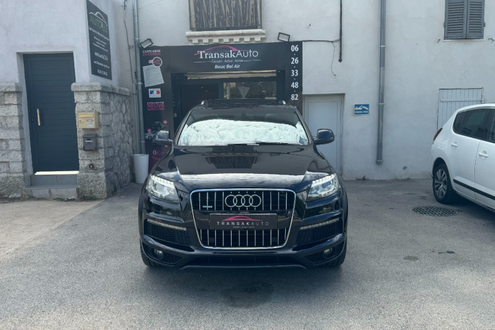 AUDI Q7