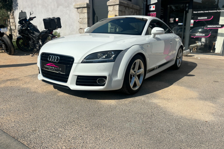 AUDI TT COUPE
