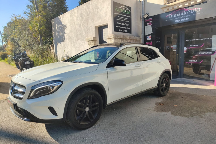 MERCEDES CLASSE GLA