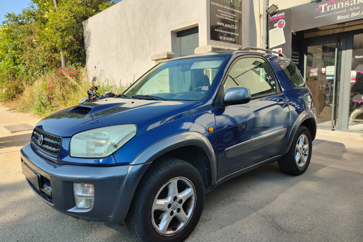 TOYOTA RAV4