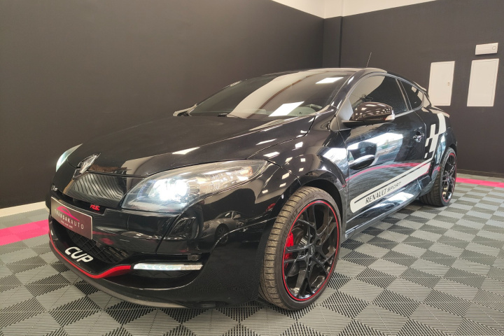 RENAULT MEGANE III COUPE