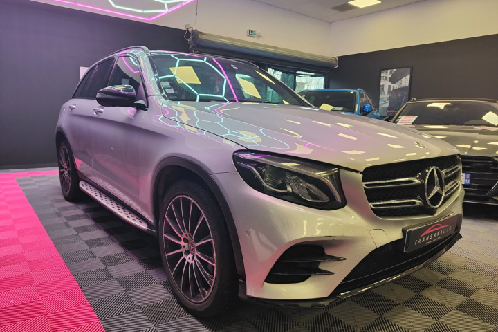 MERCEDES GLC