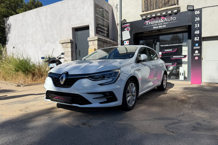 RENAULT MEGANE IV BERLINE