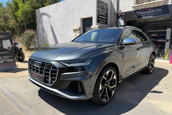 AUDI SQ8