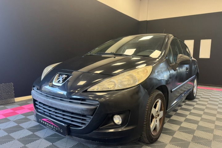 PEUGEOT 207