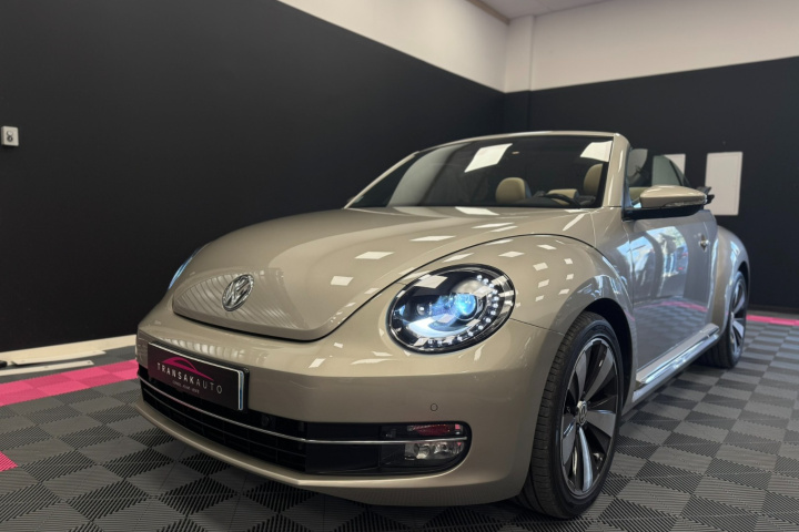 VOLKSWAGEN COCCINELLE CABRIOLET