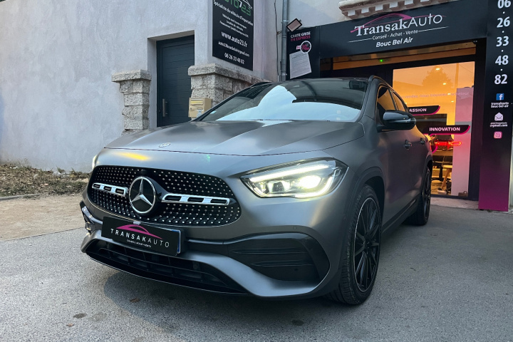 MERCEDES GLA