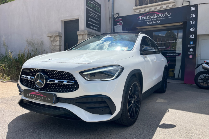 MERCEDES GLA