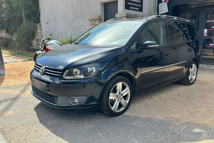 VOLKSWAGEN TOURAN N1