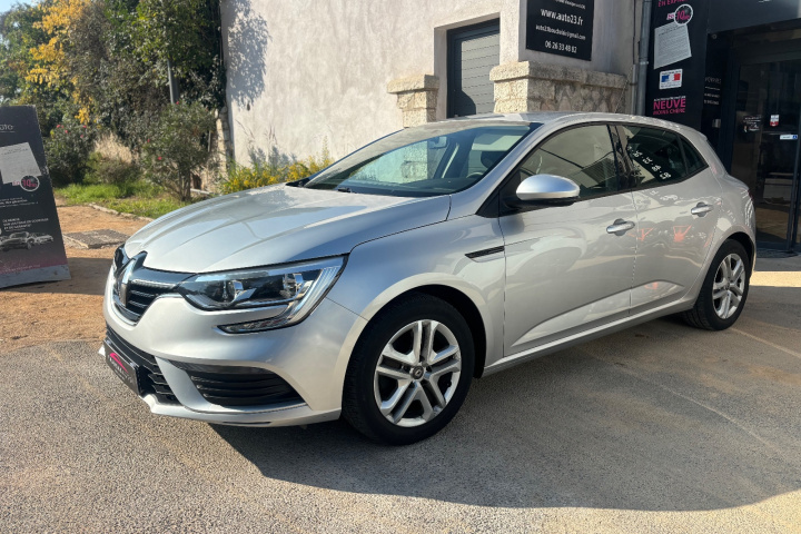 RENAULT MEGANE IV BERLINE BUSINESS